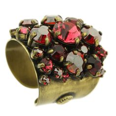 9e2e0f920fb4cb7d6f8fba669f8b8927